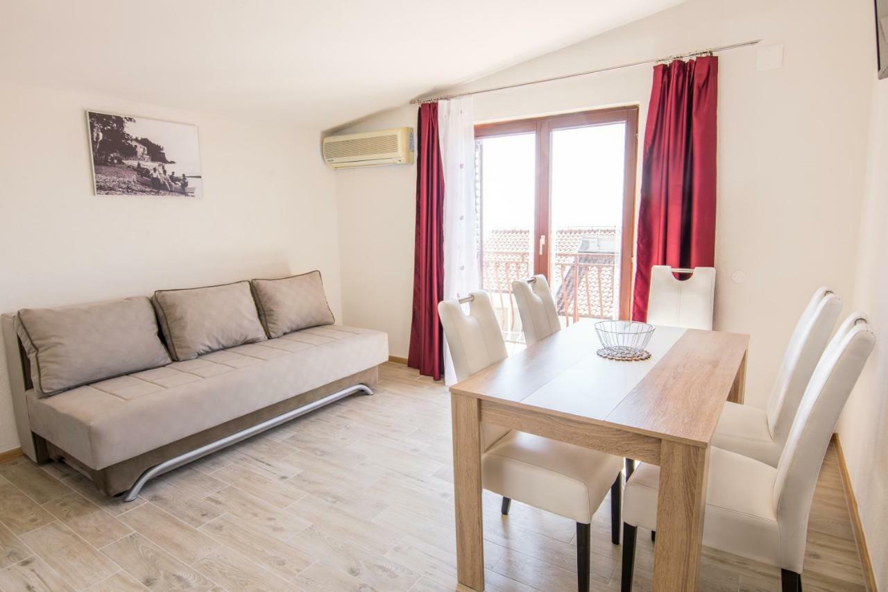 Apartments Family Roso Promajna Eksteriør billede